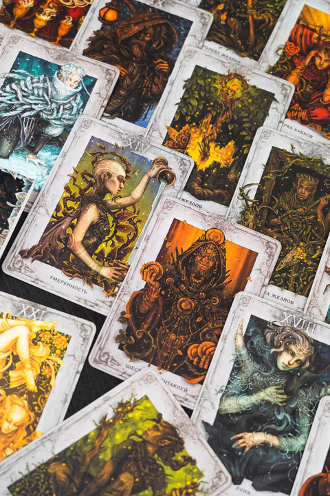 Таро «Мистическое колесо года» (78 карт+инструкция)